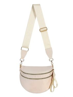 GoFree - The Roomiest Bum Bag